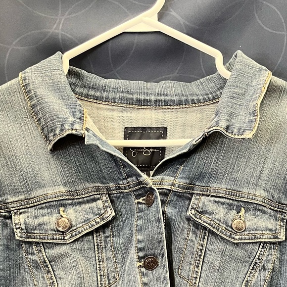 XL | Jessica Simpson Denim Jacket - Picture 2 of 3